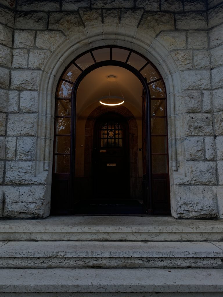 MB&F - Carouge - Luminat éclairage MB&F - Carouge - Luminat éclairage